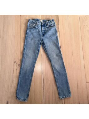 Cotton On Relaxed Tapered Jeans Light Wash Size 28
